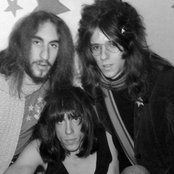 Dust - List pictures