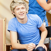 Niall Horan - List pictures