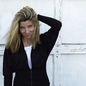 Terri Hendrix - List pictures