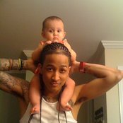 J-lie - List pictures