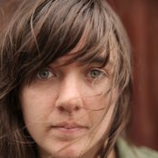 Courtney Barnett - List pictures
