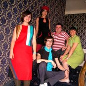 Cola Jet Set - List pictures