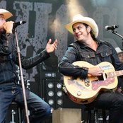 The Bosshoss - List pictures