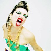 Luciana - List pictures