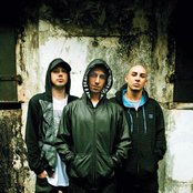 Bliss N Eso - List pictures