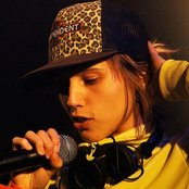 Labiur - List pictures