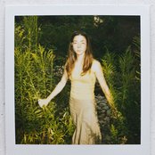 Laura Barrett - List pictures