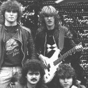 Paradox - List pictures