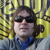 John Davis - List pictures