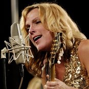 Rhonda Vincent - List pictures