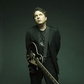 Gordie Sampson - List pictures