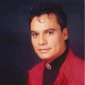Juan Gabriel - List pictures