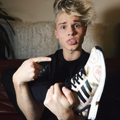 Benjamin - List pictures