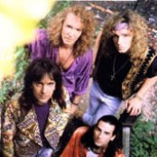 Giant - List pictures