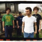 Lucero - List pictures