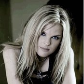 Ana Johnsson - List pictures