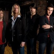 Decemberadio - List pictures