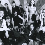 Ultra Bra - List pictures