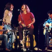 Crosby Stills Nash & Young - List pictures