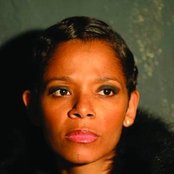 Laika Fatien - List pictures