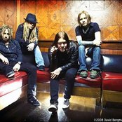Shinedown - List pictures