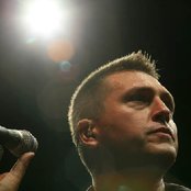 Akos - List pictures