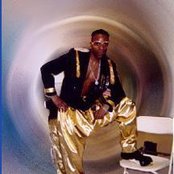 Mc Hammer - List pictures