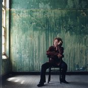 Simply Red - List pictures