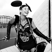 Natalie Imbruglia - List pictures