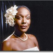 Amii Stewart - List pictures