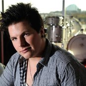 Robin Stjernberg - List pictures