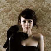 Sarah Slean - List pictures
