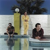 The Brad Mehldau Trio - List pictures