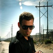 Kaskade - List pictures