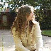 Meg Baird - List pictures