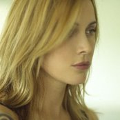 Anouk - List pictures