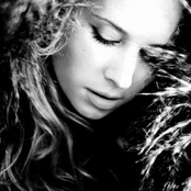 Lucie Silvas - List pictures