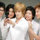 Tohoshinki - List pictures