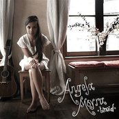 Angela Moyra - List pictures