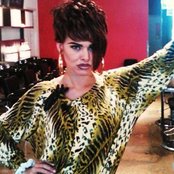 Laura Bell Bundy - List pictures