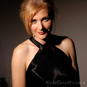 Nicki Parrott - List pictures