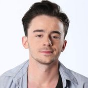 Dean - List pictures