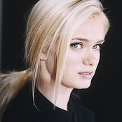 Sara Paxton - List pictures