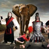 Caligula - List pictures