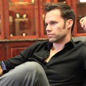 Chad Brownlee - List pictures