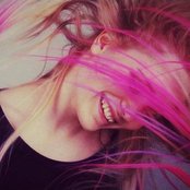 Sanni - List pictures