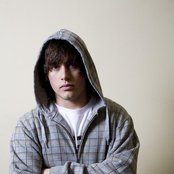 Illy - List pictures