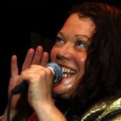 Michelle Willson - List pictures