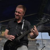 Hug Me Mum - List pictures