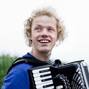 Moddi - List pictures